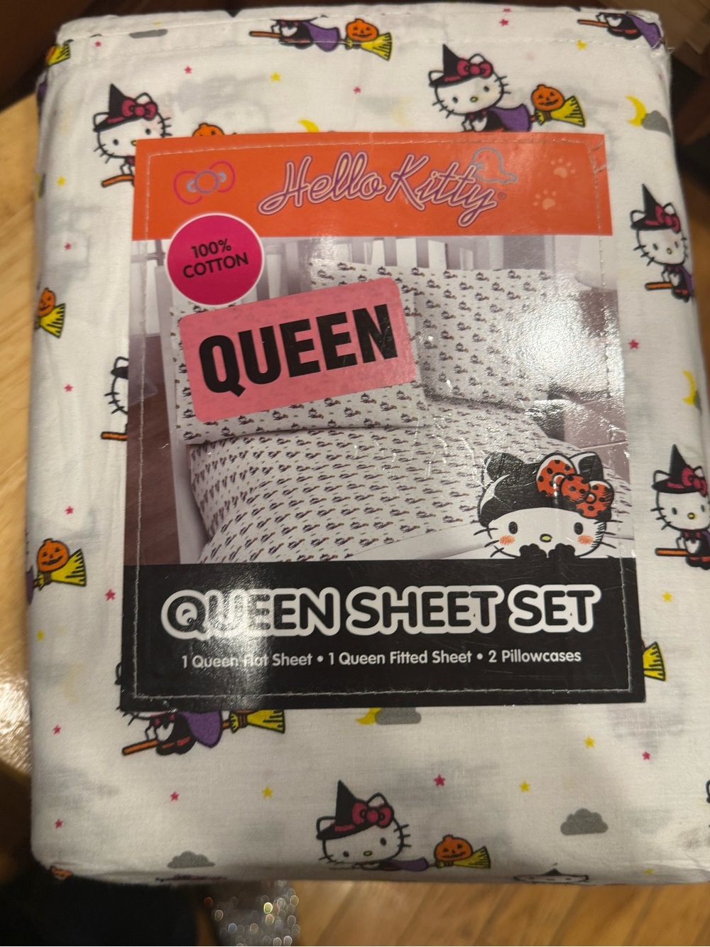Hello Kitty Queen Sheet Set - White with Multi-Color Halloween Prints NWT